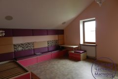 A-renovated-cottage-in-Vyshgorod-39-1
